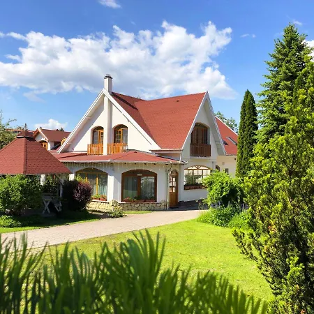 Gæstehus Aranybanya Panzio Es Apartmanhaz